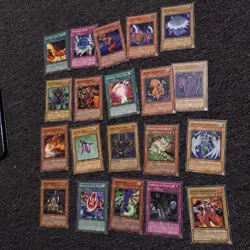 Yu-Gi-Oh Lot collection - Vintage/Modern - 1st Ed/Unlim - Holos/Commons ~329 - Image 4