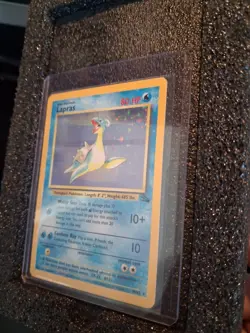 1999 Pokemon TCG Lapras Fossil Holo Unlimited Rare Card 10/62 - Image 2