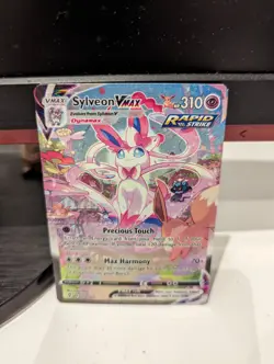 Pokemon TCG Sylveon VMAX 212/203 Evolving Skies Secret Rare Card NM - Image 2