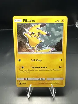 Pokemon 2017 Sun & Moon Pikachu SM98 Holo Black Star Promo LP - Image 2