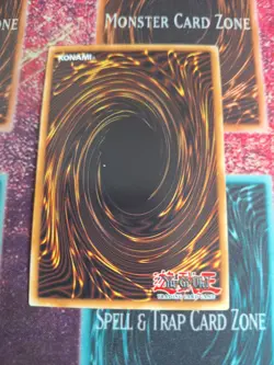 Yu-Gi-Oh! Millennium-Eyes Illusionist LDS1-EN045 Blue Ultra Rare 1st Edition NM - Image 3