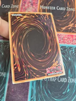 Yu-Gi-Oh! TCG Legendary Knight Hermos DLCS-EN003 Green Ultra Rare 1st Edition NM - Image 4