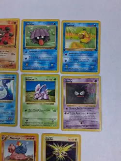 Vintage 1999 Pokemon TCG 17 Card Lot Shadowless 1st Editions Holo From Album - Image 4