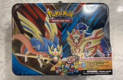 Pokemon TCG: 2020 Spring Collectors Chest Tin Sword & Shield and Sun & Moon - Image 2