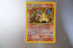Charizard 4/102 Base Set Holo Rare 120 HP Pokemon Card Wizards of the Coast - Image 1