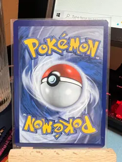 Pokemon TCG Pokemon Pikachu Pikachu Holo Rare Holo 005/025 25th Anniversary NM - Image 2