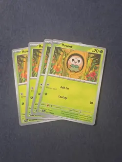 Rowlet 003/064 x4 - 4x Playset - Pokemon S&V Shrouded Fable - 4 Card Set - Image 1