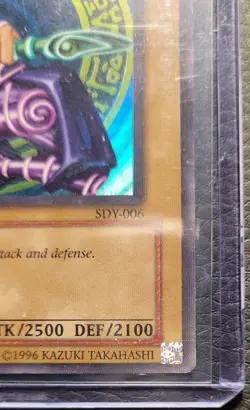 Yu-Gi-Oh! Dark Magician SDY-006 Starter Deck Yugi Ultra Rare Holo Unlimited Eng… - Image 5