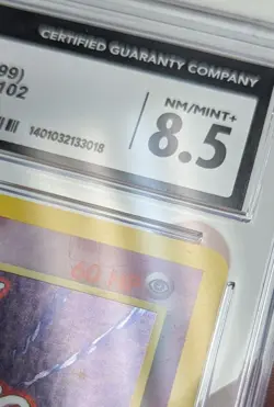 1999 Mewtwo Holo - Pokemon Base Set 10/102 - Vintage Card - CGC 8.5 NM+ - Image 4