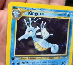 Kingdra 1st Edition Pokemon Trading Card Holo W/Swirl! Neo Genesis 8/111 - Image 2
