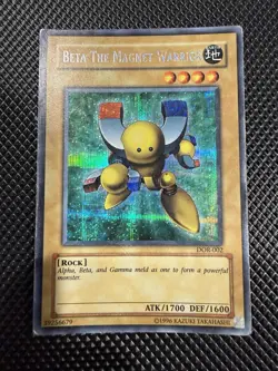 Konami Yu-Gi-Oh! Beta the Magnet Warrior DOR-002 Duelist Secret Rare Holo - Image 1