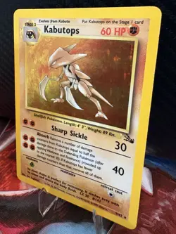 Kabutops 9/62 Holo Rare Fossil WOTC Pokemon MP Clean Front - Image 3