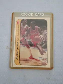 Michael Jordan 1986 Fleer Rookie Card #8 Of 11 Sticker NM/Mint - Image 1