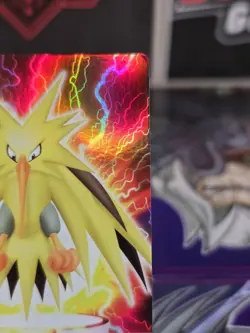 2004 CARDDASS POKEMON ADVANCED GENERATION ZUKAN CARD HOLO #380 ZAPDOS - Image 3