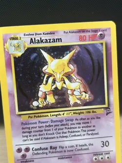 Alakazam Holo Pokemon Card 1/130 Base Set 2 WOTC 2000 Near MINT Condition Rare - Image 3