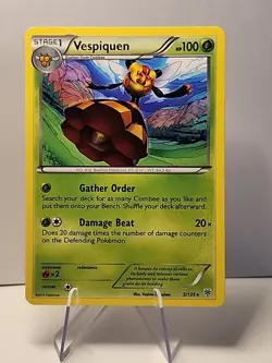 Vespiquen 5/135 Plasma Storm Regular Pokemon TCG LP - Image 1