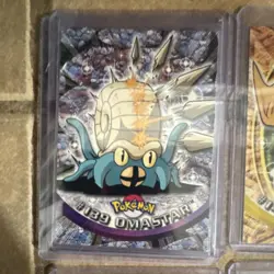 Pokemon Topps misc. Trading Card Lot 12 Cards Dragonite Omastar Eevee Jolteon - Image 3