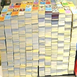 HUGE POKEMON CARD LOT 1000+ CARDS! Massive Collection Gift For Kids Kindergarten - Image 1