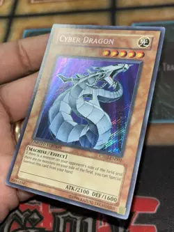 Cyber Dragon CT03-EN002 2006 Collectors Tin Limited Edition NM/MINT Yugioh - Image 2