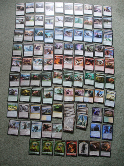 MTG - 145 Cards Oath of the Gatewatch Incl Token & Foil, Plus Empty Boxes - Image 1