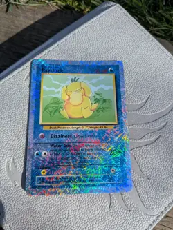 Psyduck 88/110 Legendary Collection Reverse Holo Pokemon Card - Image 2