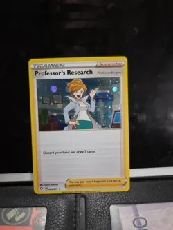 2021 POKEMON SWORD & SHIELD PROFESSOR JUNIPER 60/72 COSMOS HOLO (RARE) - Image 1