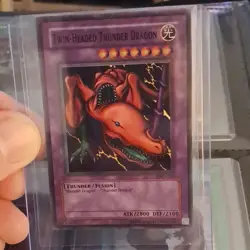 Yu-Gi-Oh! TCG Konami Twin-Headed Thunder Dragon Super Rare MRD-120 - Image 1