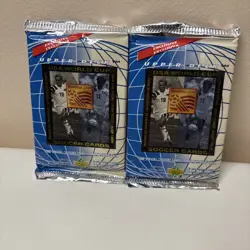 1994 Upper Deck USA World Cup Soccer Factory Sealed Pack Of 10 Cards 2 Packs - Image 1