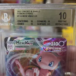 Pokemon Mew VMAX 114/264 Fusion Strike Ultra Rare Holo Beckett BGS 10 - Image 2