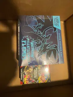 Pokemon TCG Phantasmal Flames ETB And Booster Bundle, has no tears - Image 1