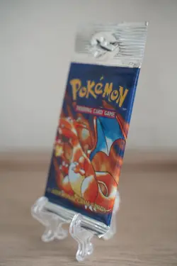 21.04g Pokemon TCG Base Set Unlimited Booster Pack Charizard Art WOTC (LIGHT) - Image 4