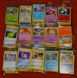 Pokemon 4100+ Card Mixed Bulk Lot 28lbs/ Rares/Uncommons/Trainers/Commons - Image 1