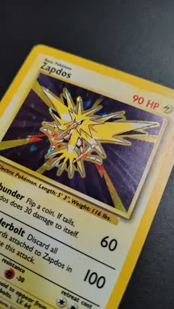 Pokemon TCG Zapdos Holo Rare Card 16/102 Base Set English - Image 3