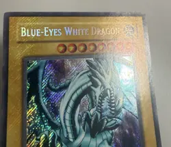 Yu-Gi-Oh! Blue‑Eyes White Dragon BPT‑009 – Secret Rare - Holo Bleed Error - LP+ - Image 4