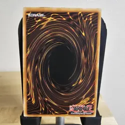 Dark Magician - Ultra Rare Limited Edition LC01-EN005 - NM - YuGiOh - Image 2