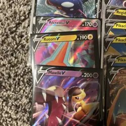Pokemon TCG V Card Lot Near Mint 33 cards Sword&Shield Era - Image 3