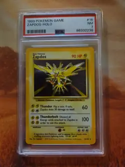 Pokemon TCG Zapdos Base Set Unlimited Holo 16/102 PSA 7 - Image 1