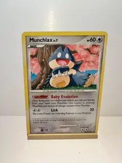 Munchlax 68/100 Common Majestic Dawn Pokemon Lightly Played - Image 1