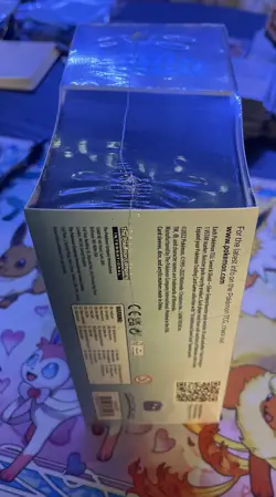 Pokemon Sword & Shield: *Silver Tempest* Elite Trainer Box (ETB) Factory Sealed! - Image 4