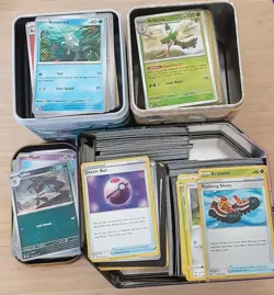 HUGE POKEMON CARD BULK LOT! ~700+ Cards - Huge Collection Lot, Some Holos 7lbs - Image 1
