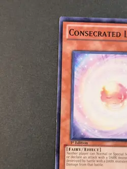 Yugioh TCG - 1x Consecrated Light - SDLS-EN022 - LP - 1st Edition - Common 2011 - Image 3