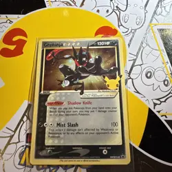 LP/MN Pokemon TCG Greninja Gold Star SWSH144 Celebrations Holo Card - Image 2
