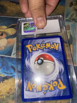 1999 Pokemon TCG Dragonite Fossil Holo Card - Image 4