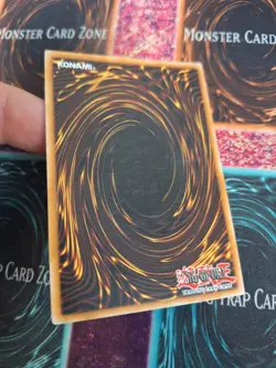 Yugioh Elemental Hero Shadow Mist SDHS-EN001 Super Rare 1st Edition Near Mint - Image 4