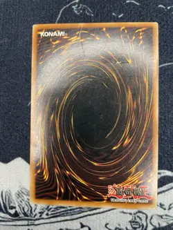 Yu-Gi-Oh! Different Dimension Dragon DCR-015 Dark Crisis Effect Card - Image 2