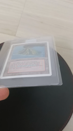 Magic: The Gathering Volcanic Island Revised Edition Rare Dual Land Near Mint 01 - Image 2