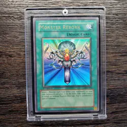 Yugioh Monster Reborn LOB-118 Ultra Rare 1st Edition - LP/NM- OG PRINT ENGLISH - Image 1