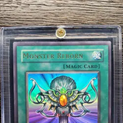 Yugioh Monster Reborn LOB-118 Ultra Rare 1st Edition - LP/NM- OG PRINT ENGLISH - Image 5