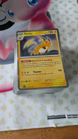 Pokemon TCG Scarlet Violet 151 100 card bundle read description for more info! - Image 1
