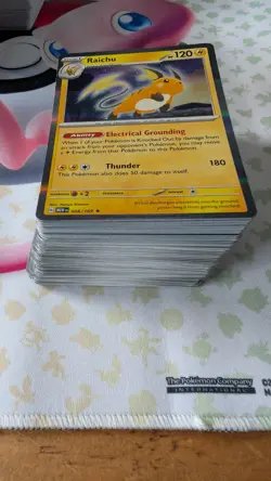 Pokemon TCG Scarlet Violet 151 100 card bundle read description for more info! - Image 4